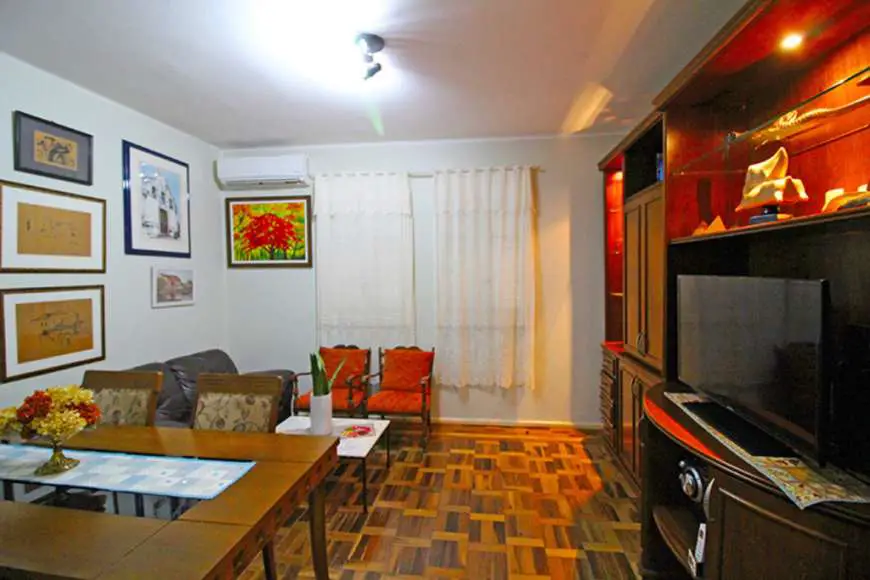 Apartamento com 2 Quartos à Venda, 77 m² por R$ 210.000 Rua Pinto Bandeira, 350 - Centro Histórico, Porto Alegre - RS