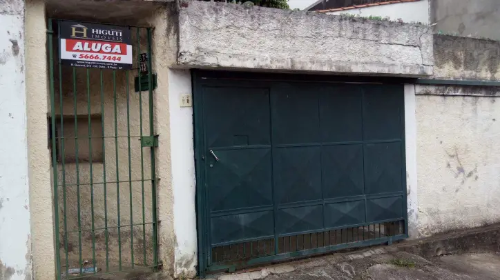 Casa com 1 Quarto para Alugar por R$ 750/Mês Terceira Divisão de Interlagos, São Paulo - SP