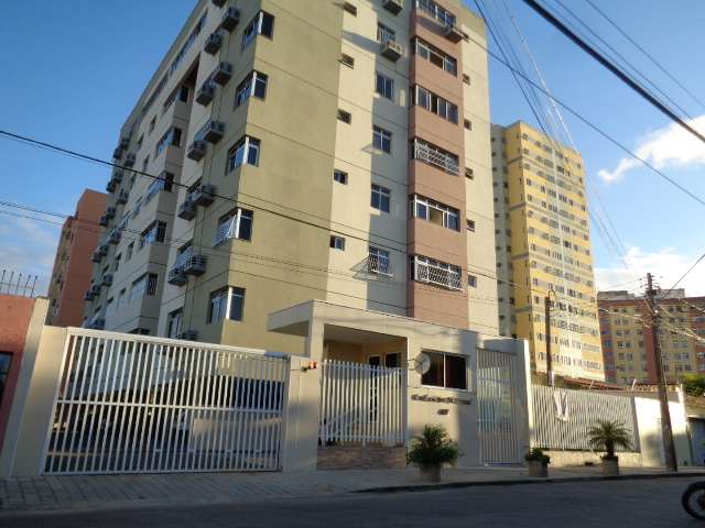 Apartamento com 3 Quartos para Alugar por R$ 1.300/Mês Rua José Marrocos, 407 - Monte Castelo, Fortaleza - CE