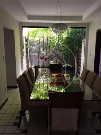 Casa com 3 Quartos à Venda, 250 m² por R$ 800.000 Rua João Florêncio de Queiroz - Capim Macio, Natal - RN