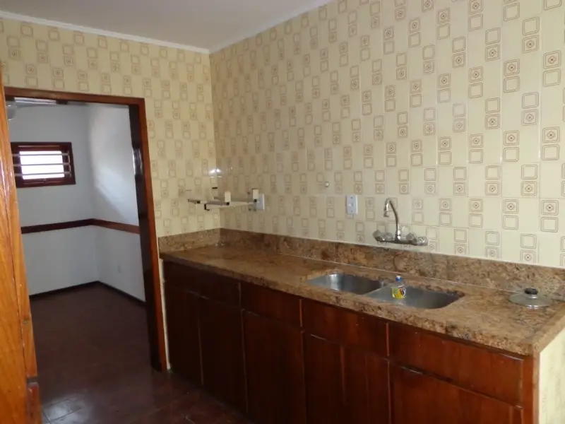 Casa com 3 Quartos para Alugar, 150 m² por R$ 4.500/Mês Rua Eudoro Berlink, 353 - Auxiliadora, Porto Alegre - RS