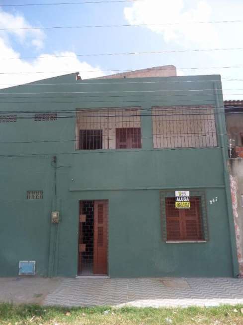 Casa com 3 Quartos para Alugar por R$ 900/Mês Rua Engenheiro Plácido Coelho Júnior, 247 - Vicente Pinzon, Fortaleza - CE