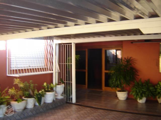 Casa com 3 Quartos à Venda, 140 m² por R$ 300.000 Rua João Pacheco, 05 - Belém Novo, Porto Alegre - RS