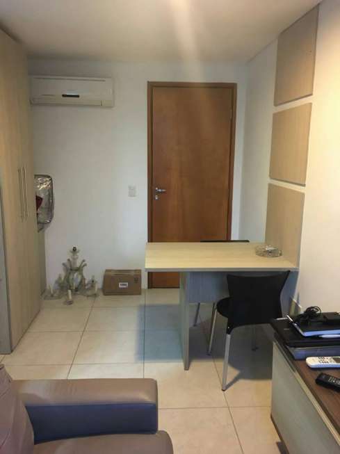 Flat com 1 Quarto à Venda, 30 m² por R$ 200.000 Boa Viagem, Recife - PE