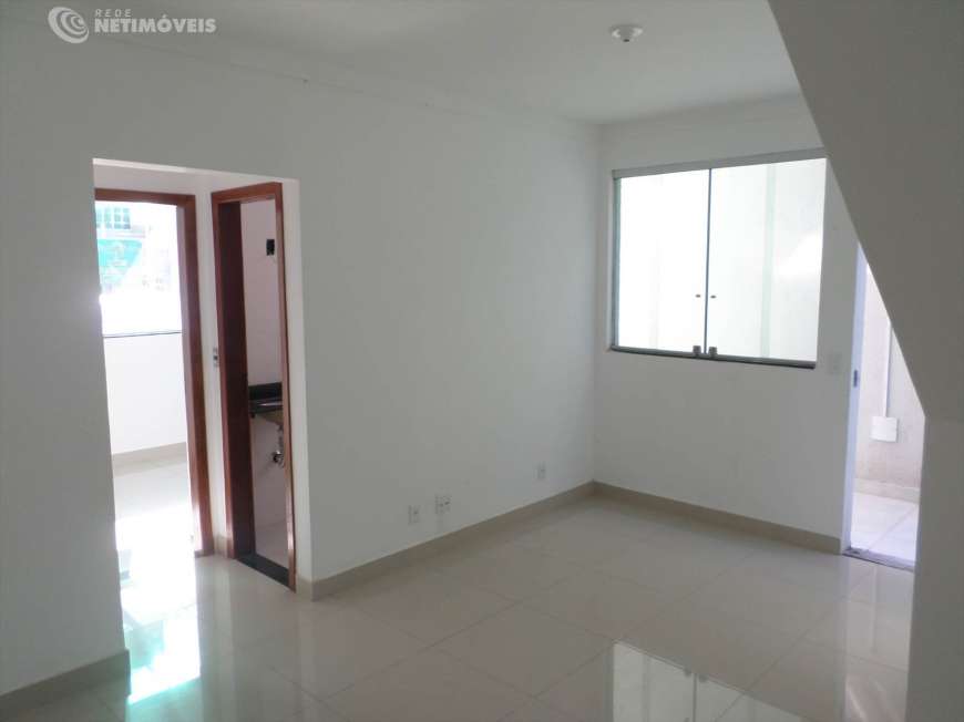 Apartamento com 3 Quartos à Venda, 73 m² por R$ 260.000 Rua Tefe, 609 - Amazonas, Contagem - MG