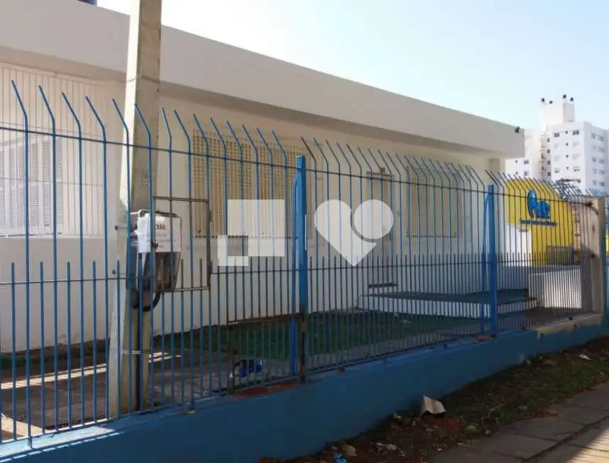 Casa para Alugar, 325 m² por R$ 6.000/Mês Três Figueiras, Porto Alegre - RS