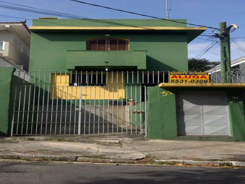 Sobrado com 1 Quarto para Alugar, 35 m² por R$ 800/Mês Rua Engenheiro Dagoberto Salles Filho, 31 - Vila Inglesa, São Paulo - SP