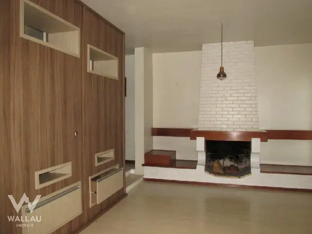 Casa com 3 Quartos para Alugar, 227 m² por R$ 2.700/Mês Vila Rosa, Novo Hamburgo - RS