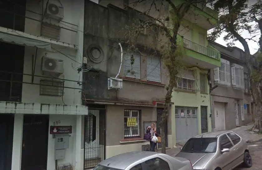 Casa com 3 Quartos à Venda, 217 m² por R$ 598.000 Centro Histórico, Porto Alegre - RS