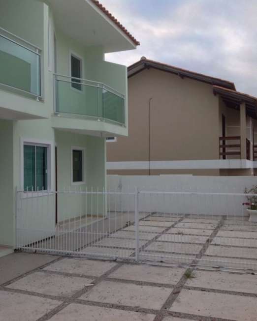 Casa com 2 Quartos à Venda por R$ 180.000 Santinho, Florianópolis - SC