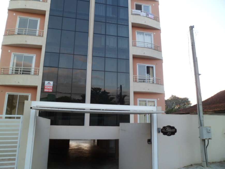 Apartamento com 3 Quartos para Alugar, 126 m² por R$ 1.200/Mês Rua Alfredo Trentin - Órfãs, Ponta Grossa - PR