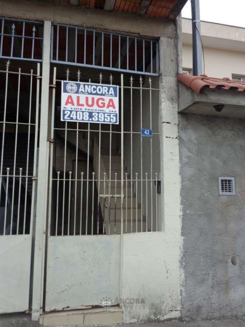 Casa com 2 Quartos para Alugar por R$ 700/Mês Vila Zanardi, Guarulhos - SP