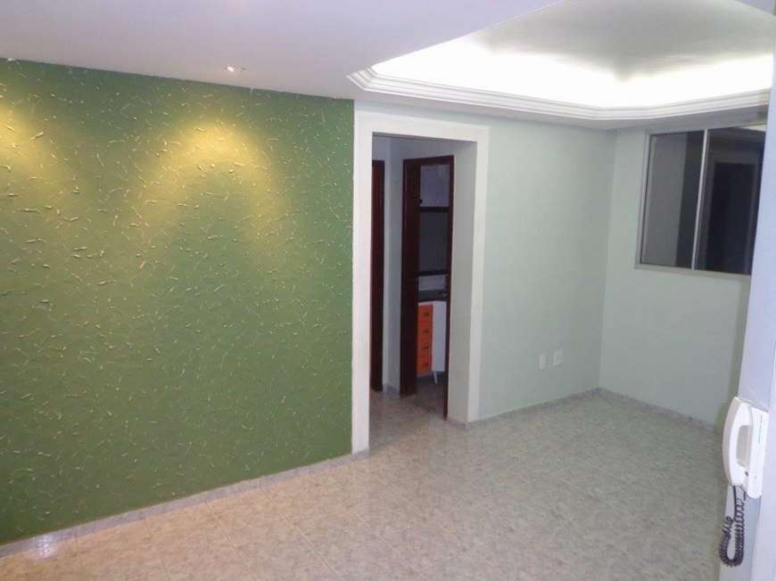 Apartamento com 3 Quartos à Venda, 70 m² por R$ 200.000 Jardim Brasília, Betim - MG