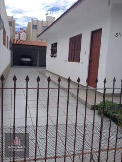 Casa com 3 Quartos à Venda, 120 m² por R$ 998.000 Avenida Cruz e Souza - Campinas, São José - SC