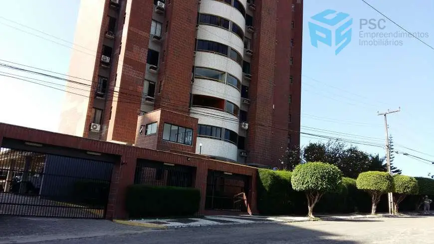 Apartamento com 4 Quartos à Venda, 266 m² por R$ 1.150.000 Manoel Dias Branco, Fortaleza - CE