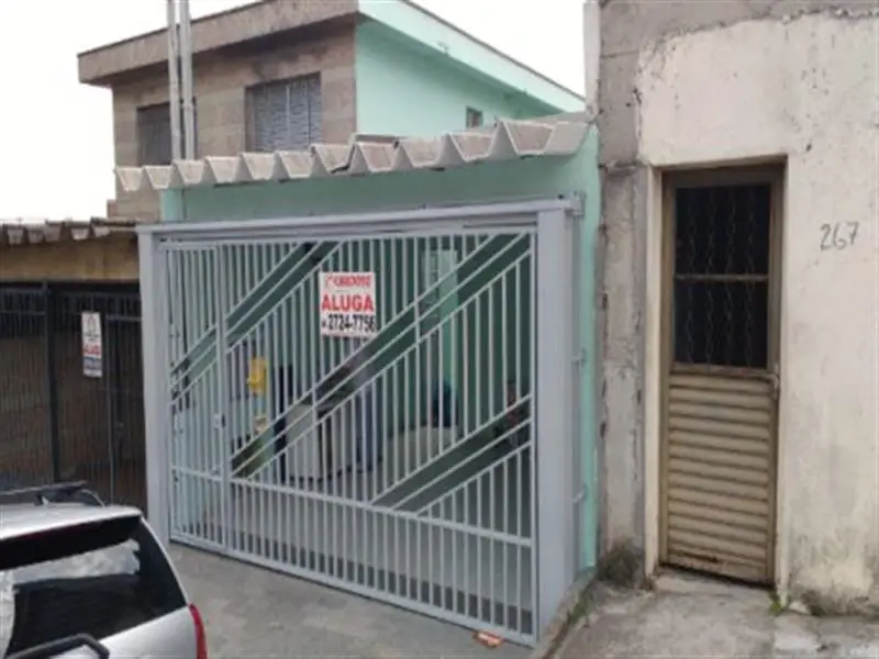 Casa com 1 Quarto para Alugar por R$ 1.200/Mês Vila Antonieta, São Paulo - SP