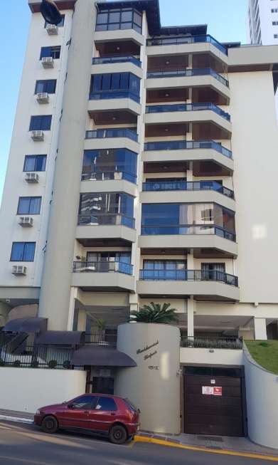 Apartamento com 3 Quartos à Venda, 112 m² por R$ 550.000 Rua Condá - E - Centro, Chapecó - SC