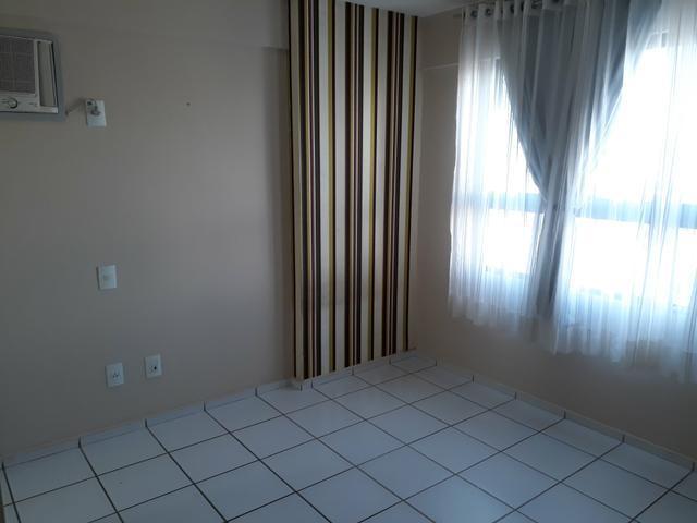 Apartamento com 2 Quartos para Alugar, 56 m² por R$ 1.200/Mês Rua dos Pintassilgos - Pitimbu, Natal - RN