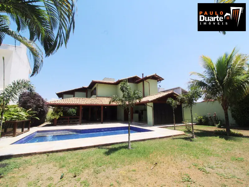 Casa com 4 Quartos para Alugar, 540 m² por R$ 11.000/Mês Lago Sul, Brasília - DF