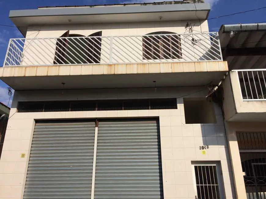Casa com 2 Quartos para Alugar por R$ 1.000/Mês Jardim Pedro José Nunes, São Paulo - SP