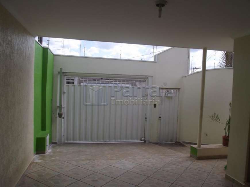 Casa com 3 Quartos à Venda, 180 m² por R$ 400.000 Rua Comandante Salgado - Vila Flores, Franca - SP