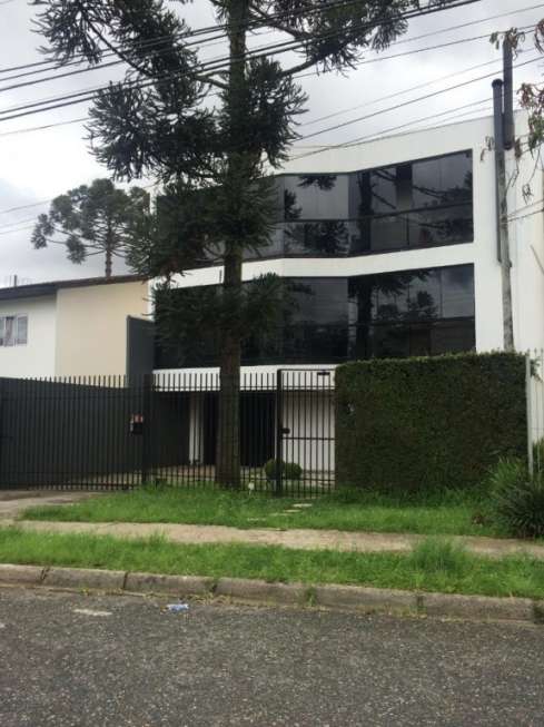 Apartamento com 4 Quartos à Venda, 280 m² por R$ 690.000 Rua Eduardo Geronasso, 280 - Bacacheri, Curitiba - PR