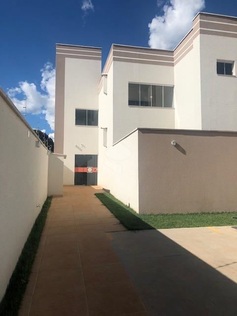 Apartamento com 2 Quartos para Alugar, 90 m² por R$ 897/Mês Rua Coronel Diolindo dos Santos Freire - Jardim Bom Jesus, Goiânia - GO
