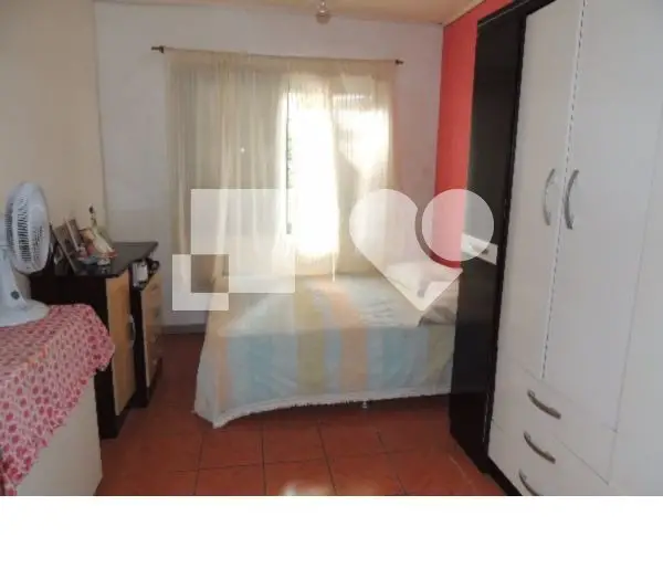 Apartamento com 5 Quartos à Venda, 144 m² por R$ 450.000 Rua Pedro Velho, 190 - Partenon, Porto Alegre - RS
