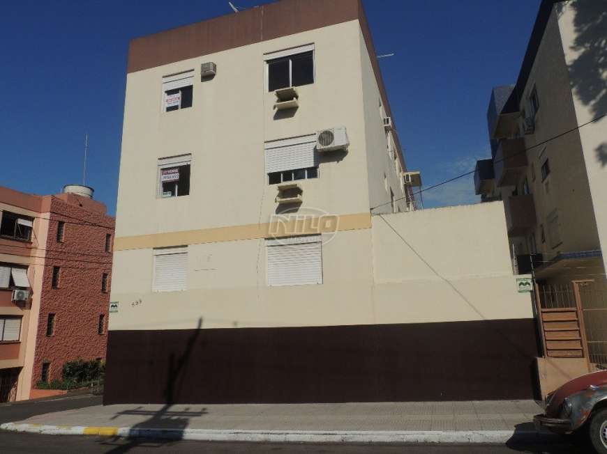 Apartamento com 4 Quartos à Venda, 100 m² por R$ 410.000 Travessa Hermes Cortês, 84 - Nossa Senhora do Rosario, Santa Maria - RS