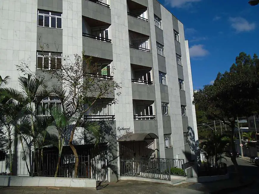 Apartamento com 3 Quartos para Alugar, 92 m² por R$ 1.000/Mês Rua Farmacêutico José Mostaro, 50 - Passos, Juiz de Fora - MG