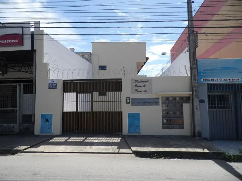 Apartamento com 1 Quarto para Alugar, 35 m² por R$ 500/Mês Avenida General Osório de Paiva, 670 - Parangaba, Fortaleza - CE