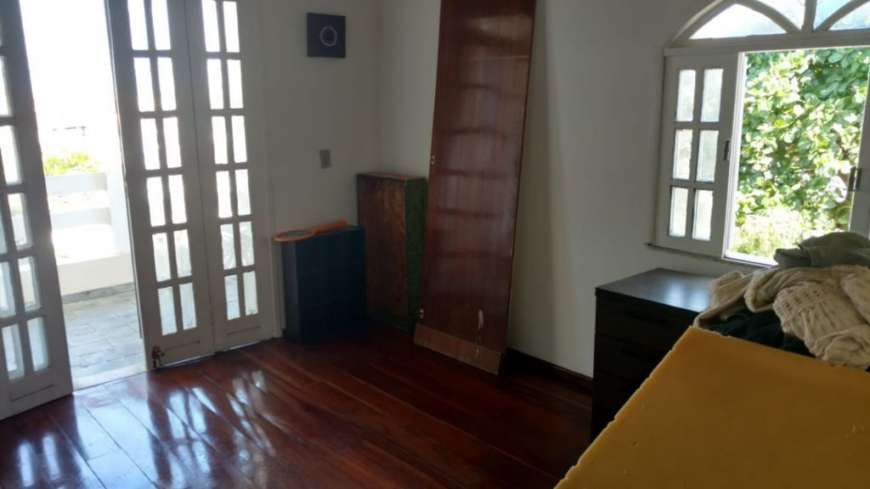 Casa com 5 Quartos para Alugar, 400 m² por R$ 4.000/Mês Vilas do Atlantico, Lauro de Freitas - BA