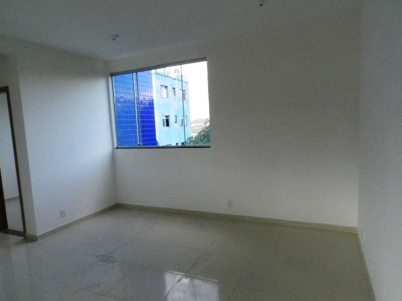 Apartamento com 3 Quartos à Venda, 67 m² por R$ 310.000 Santa Cruz, Belo Horizonte - MG