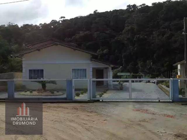 Casa com 4 Quartos à Venda, 160 m² por R$ 390.000 Vila Nova, Águas Mornas - SC