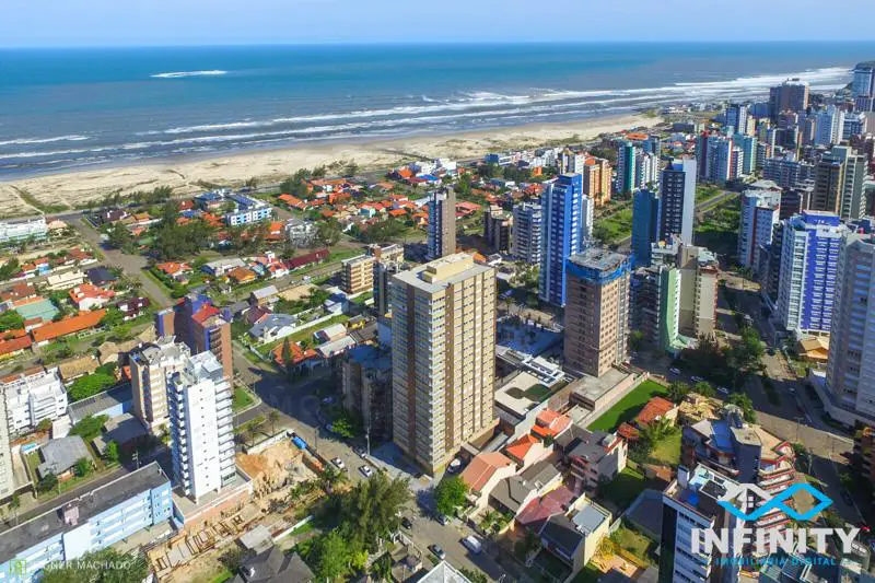 Apartamento com 4 Quartos à Venda, 217 m² por R$ 1.404.000 Rua Dom Pedro II - Praia Grande, Torres - RS