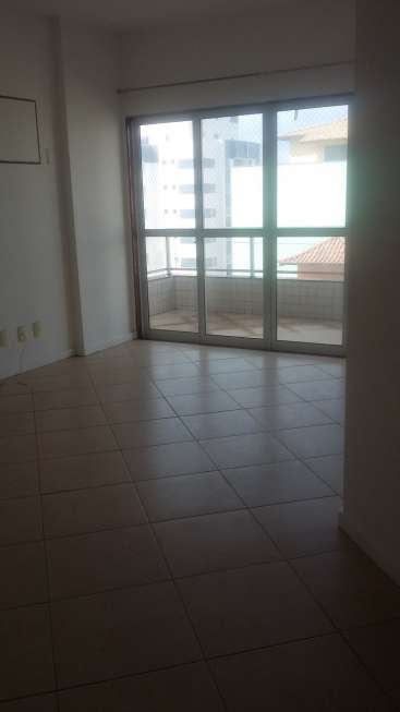 Apartamento com 3 Quartos para Alugar, 98 m² por R$ 1.900/Mês Rua Olivio Osorio Rodrigues - Riviera Fluminense, Macaé - RJ