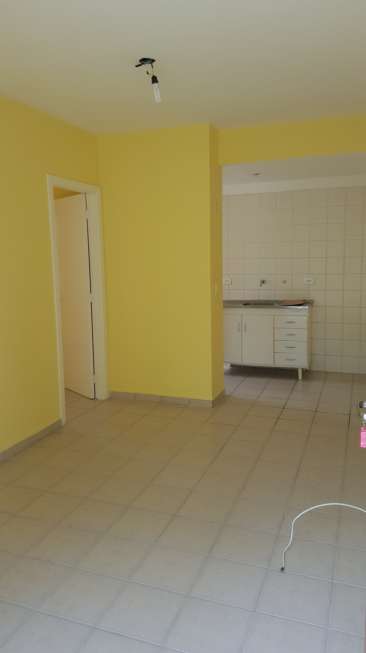 Apartamento com 1 Quarto para Alugar por R$ 900/Mês Centro, Diadema - SP