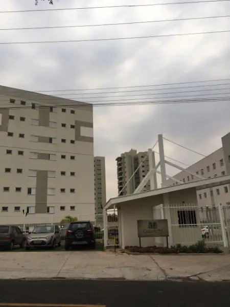 Apartamento com 2 Quartos para Alugar, 64 m² por R$ 1.050/Mês Vila Ferroviária, Araraquara - SP