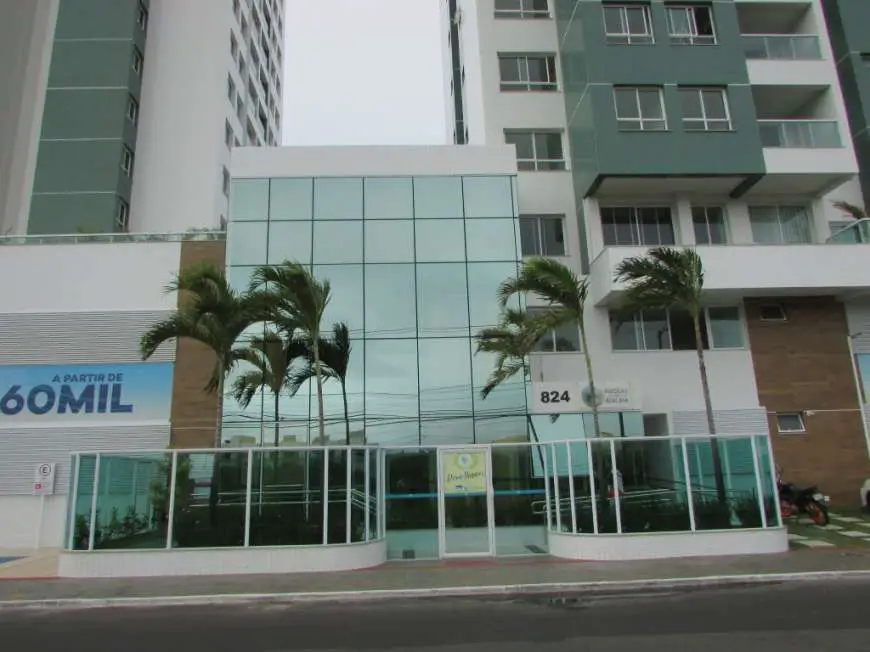 Apartamento com 3 Quartos para Alugar, 79 m² por R$ 1.550/Mês Atalaia, Aracaju - SE