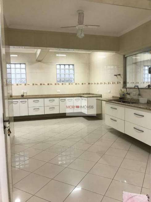 Sobrado com 4 Quartos para Alugar, 340 m² por R$ 7.500/Mês Água Branca, São Paulo - SP