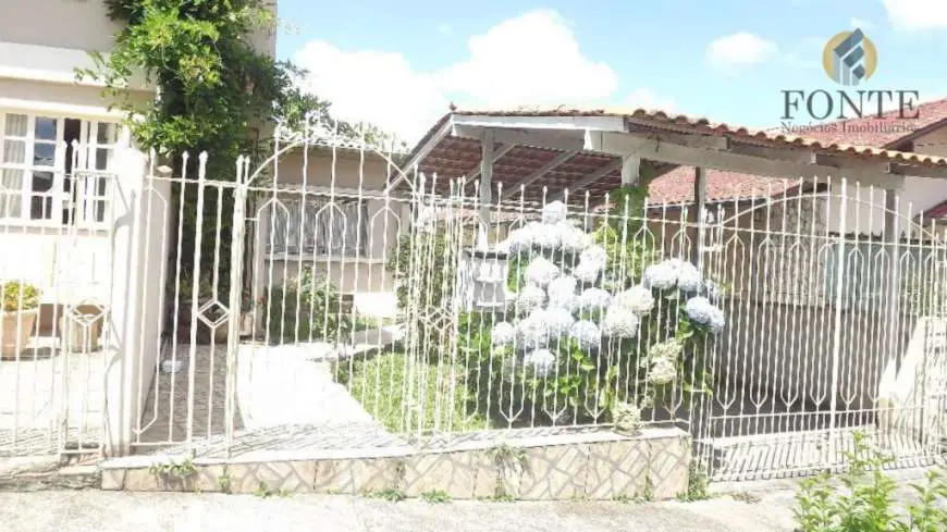 Casa com 6 Quartos à Venda, 204 m² por R$ 787.000 Rua Ernesto Goss - Centro, Lages - SC