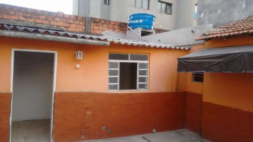 Casa com 1 Quarto para Alugar, 45 m² por R$ 850/Mês Rua Sanches de Aguiar - Móoca, São Paulo - SP