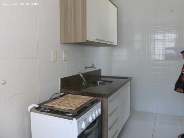 Apartamento com 3 Quartos para Alugar por R$ 1.200/Mês Abrantes, Lauro de Freitas - BA