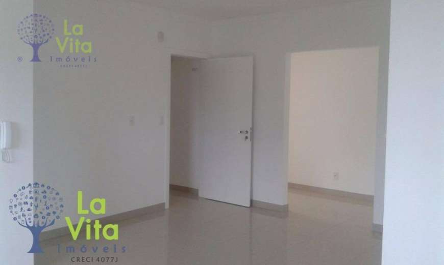 Apartamento com 2 Quartos à Venda, 111 m² por R$ 295.000 Rua João Krauss - Gaspar Grande, Gaspar - SC