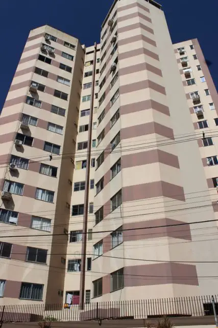 Apartamento com 3 Quartos para Alugar, 73 m² por R$ 780/Mês Rua Distrito Federal - Jardim Novo Horizonte, Maringá - PR