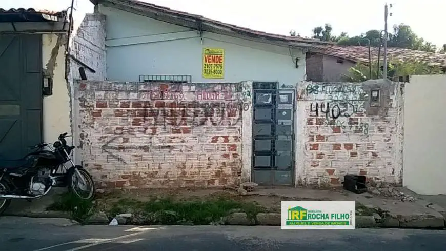 Lote/Terreno à Venda por R$ 70.000 Rua Mercúrio, 4402 - Satélite, Teresina - PI