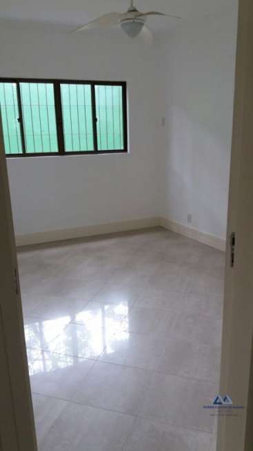 Apartamento com 3 Quartos à Venda, 138 m² por R$ 750.000 Servidão Irmãos Cabral - Ponta de Baixo, São José - SC