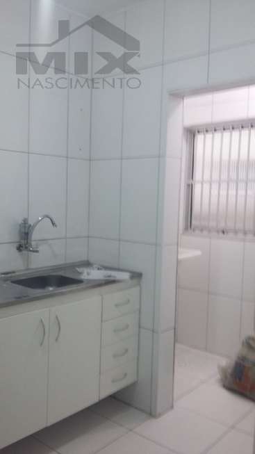 Apartamento com 1 Quarto para Alugar por R$ 700/Mês Taboão, São Bernardo do Campo - SP