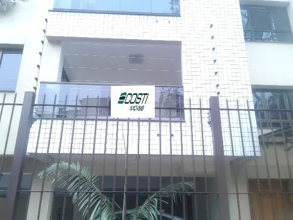 Apartamento com 3 Quartos para Alugar, 94 m² por R$ 1.680/Mês Passo da Areia, Porto Alegre - RS