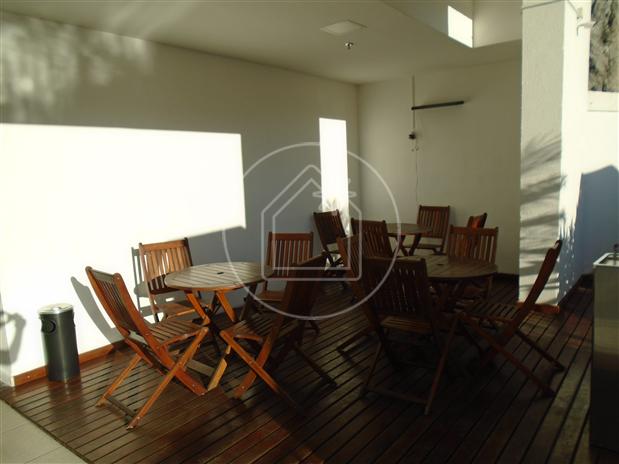 Apartamento com 3 Quartos à Venda, 55 m² por R$ 255.000 Avenida Ministro Edgard Romero - Madureira, Rio de Janeiro - RJ